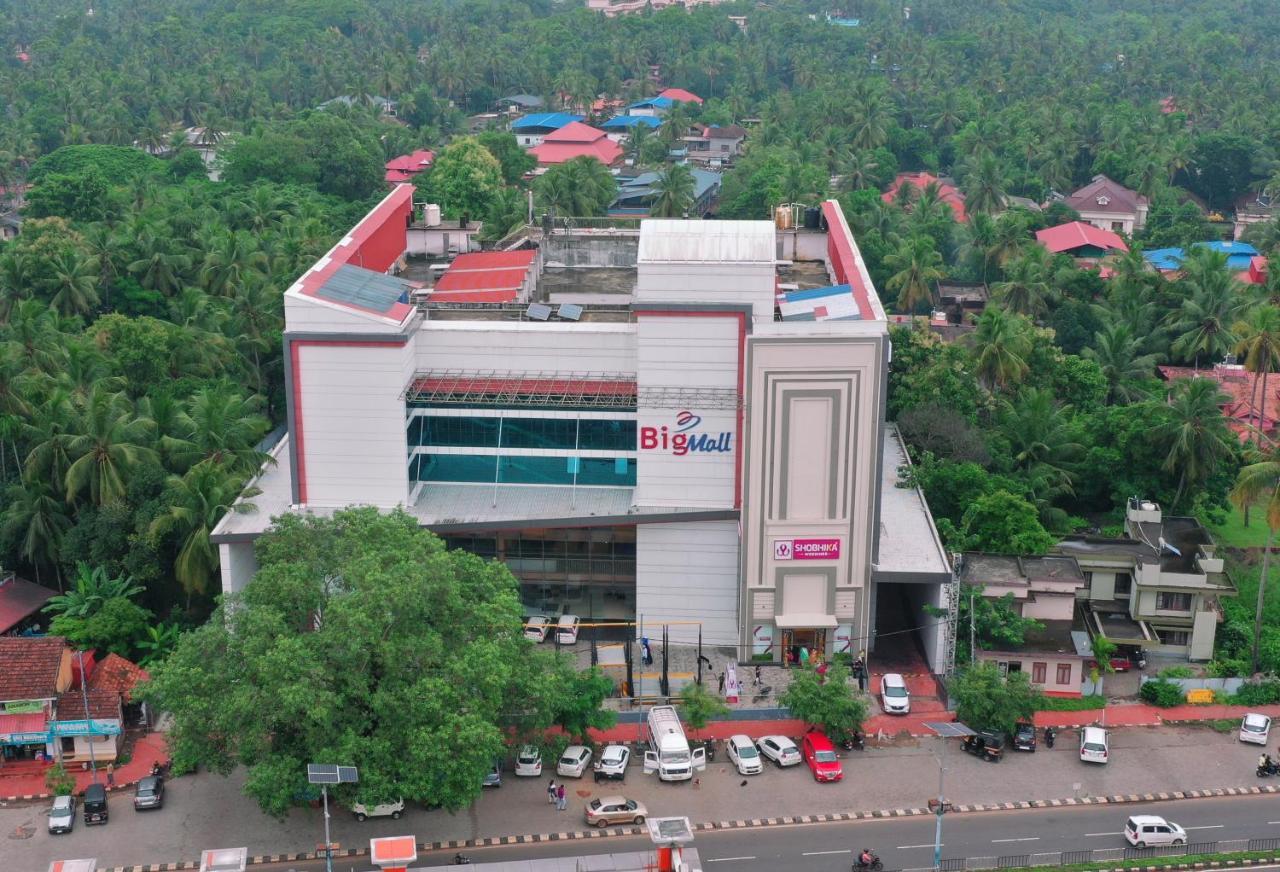 Hotel Bigmall Residency à Kannangad Extérieur photo